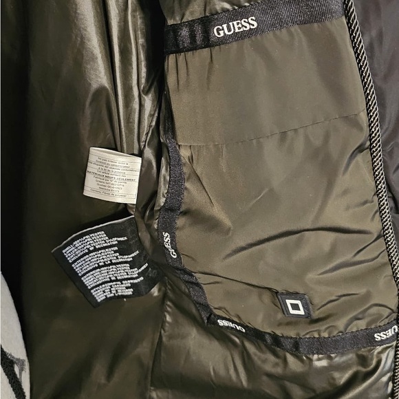 Women’s Guess Coat - Picture 6 of 6